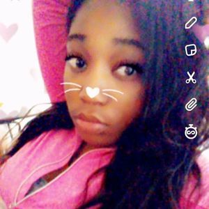 Meet your Posher, Marniece